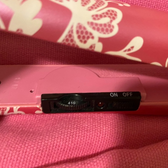 Chi AIR Breast Cancer Awareness - Picture 6 of 6